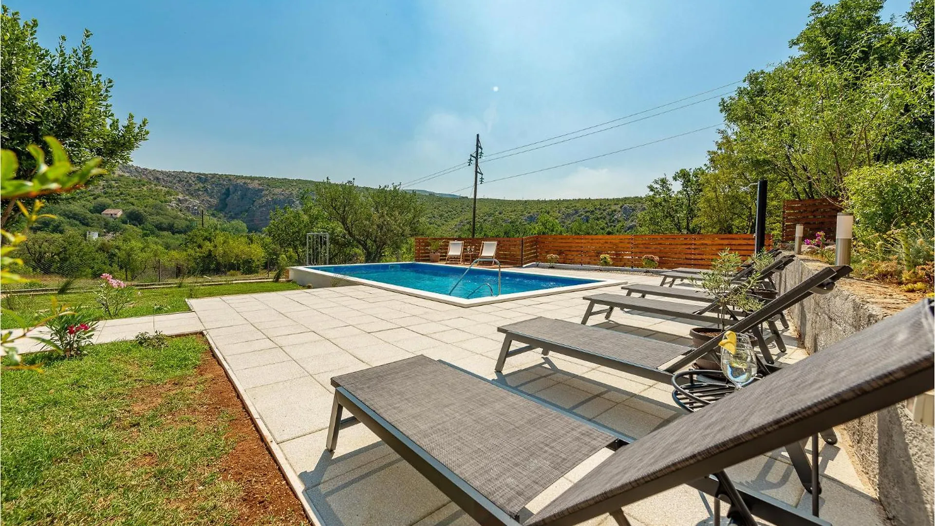 Beautiful Home In Muskovci With Wifi